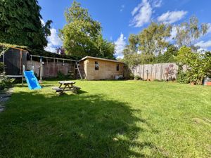 Photo 16- click for photo gallery